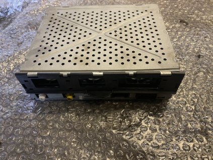 Řídicí jednotka a přijmač pro autorádia Audi A6 4E0 910 541 L 4E0910541L