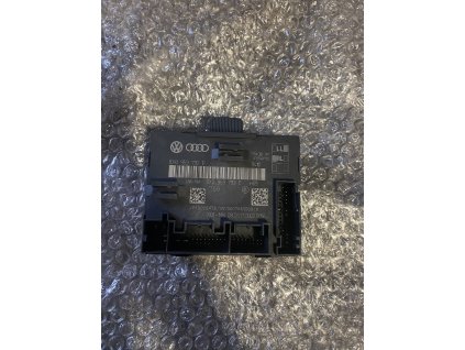 Jednotka dveří leva přední Škoda Superb 2 8X0 959 792 E 8X0959792E