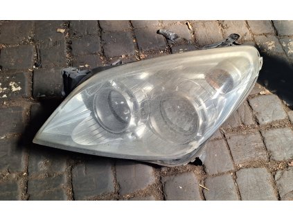 Přední světlomet levý Astra H