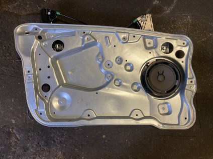 Stahovačka leva přední Škoda Fabia 1 6Y1 837 461 6Y1837461