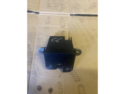 Zámek pátých dveří 5K0 827 505 A 5K0827505A