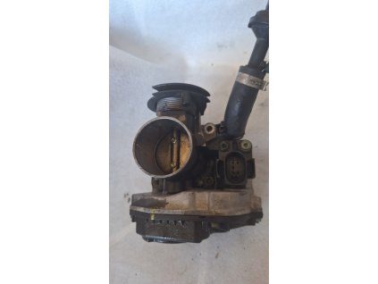 Škrtící klapka 030133064F 030 133 064 F