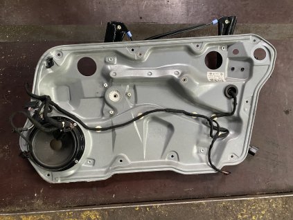 Stahovačka prava přední VW Golf IV 1J4 837 756 F 1J4837756F