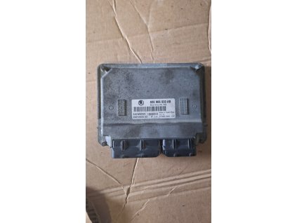 Řídící jednotka motoru 03E 906 033 AB 03E906033AB