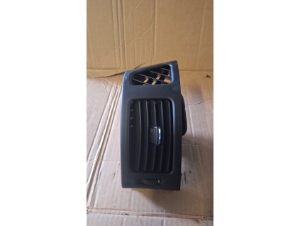 Průduch ventilace Hyundai i30 U07986