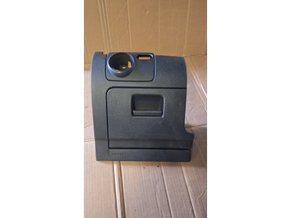 Přihrádka řidiče VW Golf 6 5K1 858 365 5K1858365