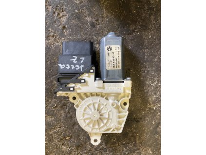 Motorek stahování oken levý zadní VW Jetta 1K5 839 401 G 1K5839401G 1K0 959 703 P 1K0959703P