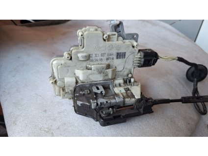 Zámek dveří pravý přední VW Passat B6 3C1 837 016 A 3C1837016A