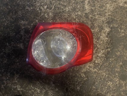 Zadní světlo práve VW Passat B6 Combi 3C9 945 096 3C9945096