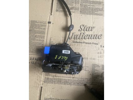 levy predni Zámek dveří VW Golf V 3D1 837 015 3D1837015