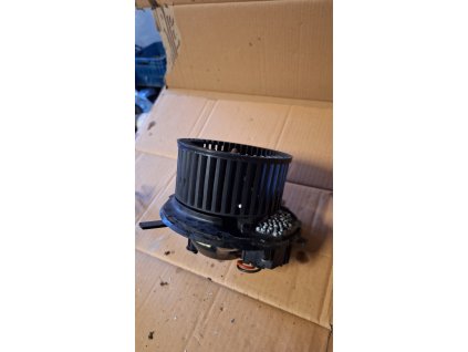 Ventilátor topení Škoda Octavia 2 1K1820015D 1K1 820 015 D 3C0907521 3C0 907 521