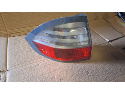 Zadní světlo levé Ford S-max 8M21-13405-CG 8M2113405CG