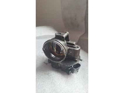 Škrtící klapka 03G128063J 03G 128 063 J