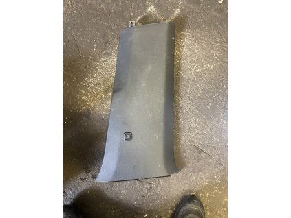 Panel sloupku B Škoda Rapid 5JA 867 282 B 5JA867282B