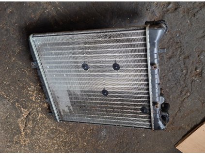 Chladič s ventilátorem Škoda Fabia 1 1J0122291F 1J0 122 291 F