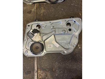 Pravá přední stahovačka Seat Cordoba 6L4837756S s motorkem stahování oken 104383101