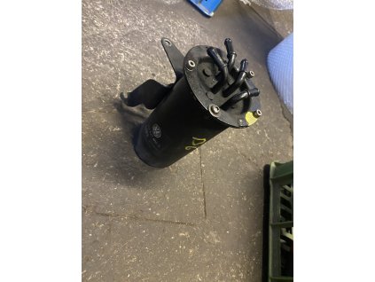 Palivovy filtr VW Passat B6 3C0 127 400 A 3C0127400A