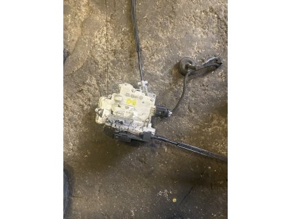 Zámek dveří VW Passat B6 3C1 837 016 A 3C1837016A