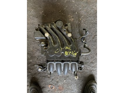 Sání motoru Škoda Octavia 1 AKL benzin 06A 133 205 E 06A133205E