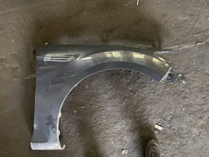Blatník pravý přední Ford Mondeo MK4