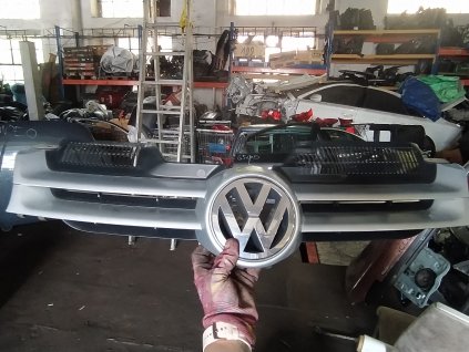 Přední maska VW Golf 5 1K0 853 655 A 1K0853655A