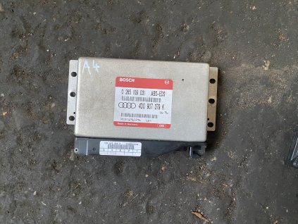 Řídicí jednotka automat Audi A4 4D0 907 379 K 4D0907379K