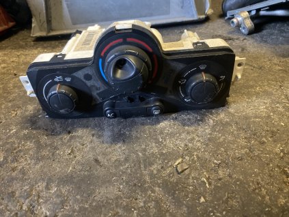 Ovládací panel topení a klimatizace Renault Scenic II 69580001 69580001