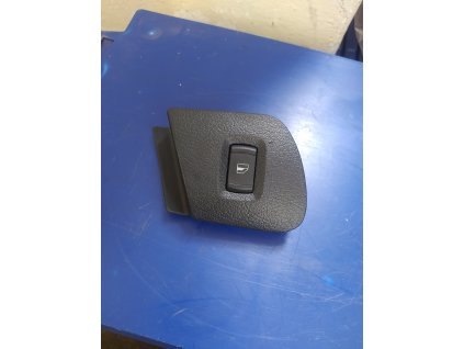 Krytka spínače pravá octavia 1 1U1 867 186 C 1U1867186C