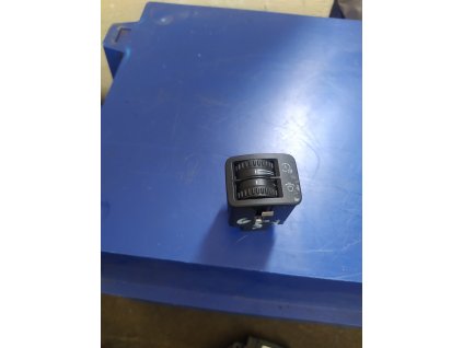 Ovládání sklonu světel 3M0 941 333 A 3M0941333A