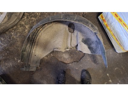 Podběh levý zadní Audi A4 B7 avant 8E0 810 171 E 8E0810171E