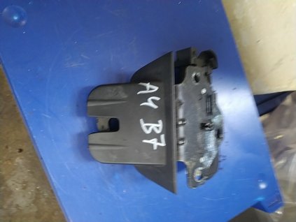 Zámek pátých dveří Audi A4 B7 avant 8P4 827 505 V 8P4827505B