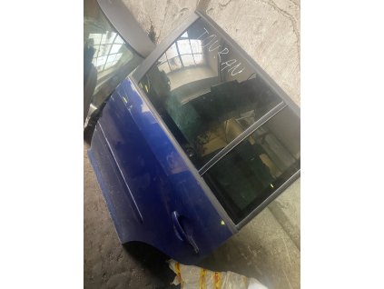 Dveře levé zadní VW Touran