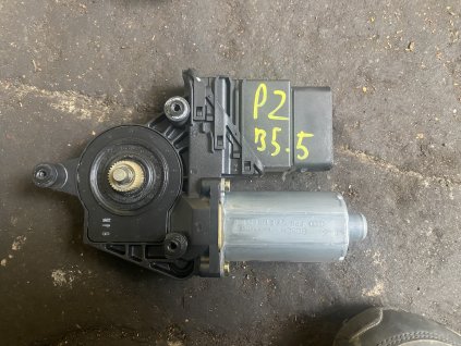 Motorek stahování oken pravý zadní VW Passat B5.5 3B9 839 752 CJ 3B9839752CJ 4834-119885-300 4834-119885-300 105407-301 105407-301