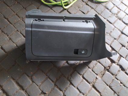 Odkládací kastlík spolujezdce golf 6 1K1 857 289 L 1K1857289L