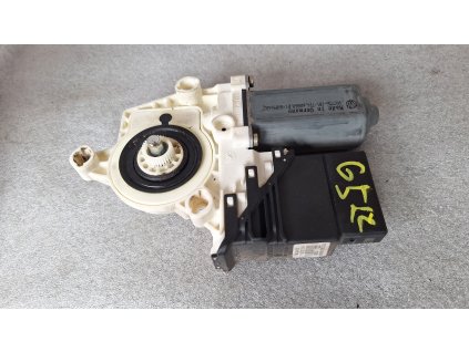 Motorek stahování okna levý zadní VW Golf 5 1K0959703C 1K0 959 703 C 993 424-100 993424100