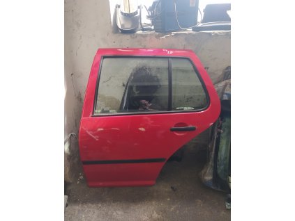 Levé zadní dveře vw golf4