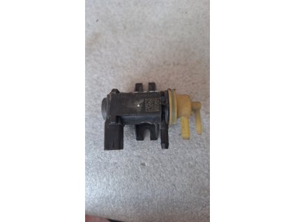Měnič tlaku výfukových zplodin magnetický ventil Škoda Octavia 3 1K0906627B 1K0 906 627 B