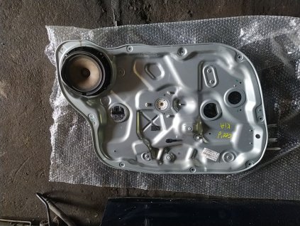 Stahovačka levá predni Kia Ceed 82470 1H020 824701H02