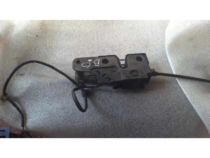 Zámek kapoty VW Passat B6 3C1823509D 3C1 823 509 D