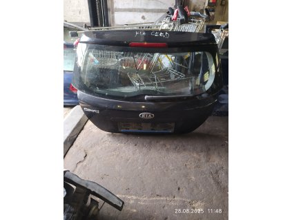 Páté dveře Kia ceed
