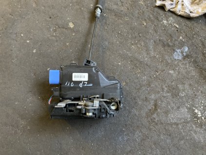 Zámek dveří levý přední Škoda Octavia 2 3D1 837 015 AP 3D1837015AP