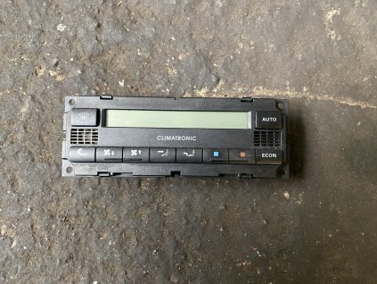 Panel ovládání topení a klimatizace Škoda Superb 1