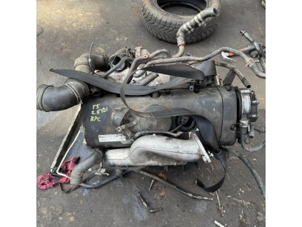 Motor BPC 2.5 tdi VW T5 kompletni na opravu chyceny na klice