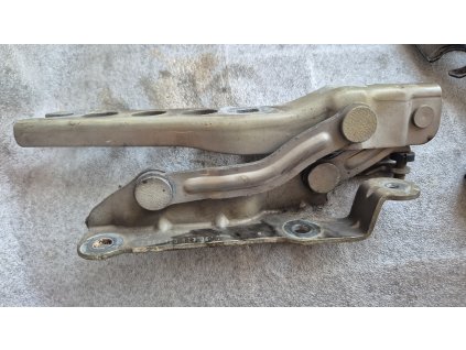 Pant kapoty levý Škoda Octavia 2 1Z0823301C 1Z0 823 301 C