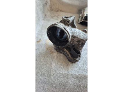 Škrtící klapka 03G128063B 03G 128 063 B