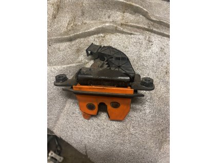 Zámek pátých dveří Škoda Fabia 1 Combi 6Y9 827 501 G 6Y9827501G