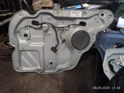 Prava zadní stahovačka VW Touran 1T0 839 462 P 1T0839462P
