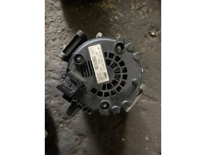 Alternator 180 A Mercedes Benz 2.2cdi GLK A 000 906 06 01 A0009060601