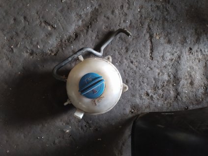 Expanzní nádobka vw transporter t5 t6 7H0 121 407 C 7H0121407C