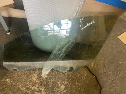 Sklo levé přední Audi A5 Sportback